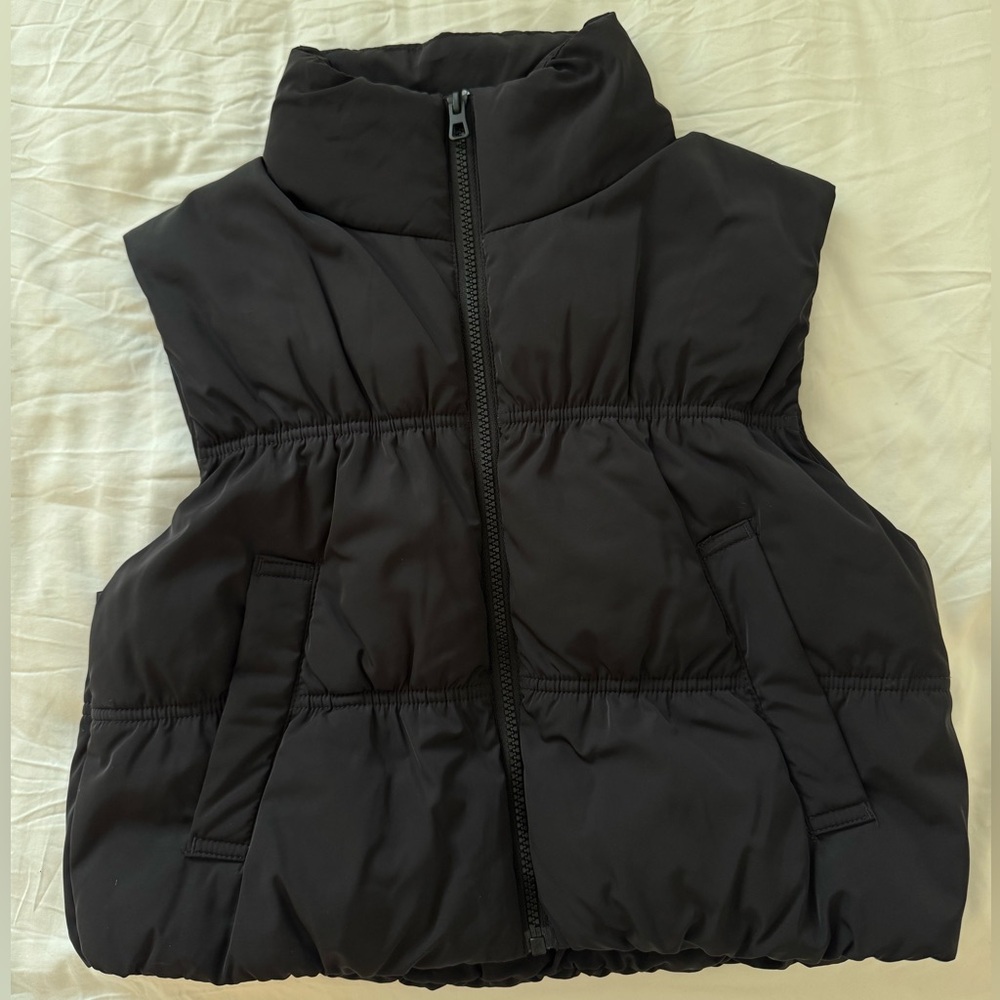 H&M Black Puffer Vest